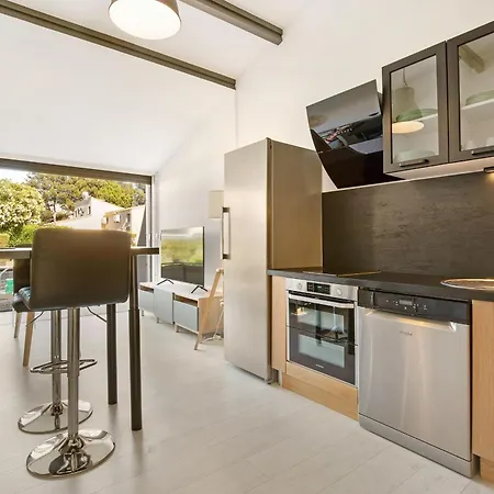 Soho Village Apartment *